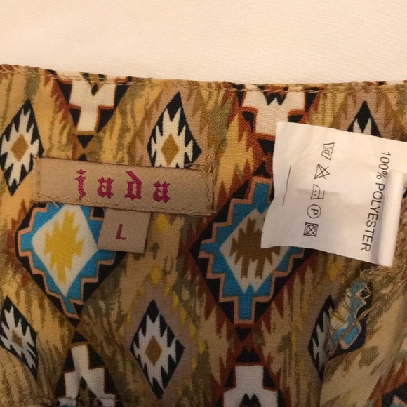 Patterned pants. - Picture 8 of 8